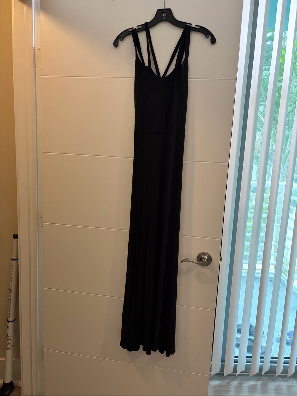 Go Couture Black Strappy V-Neck Maxi Dress